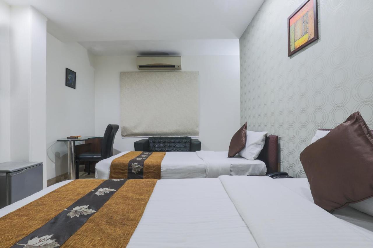 Hermitage By The Cosy Hotels Near Lotus Temple New Delhi Buitenkant foto